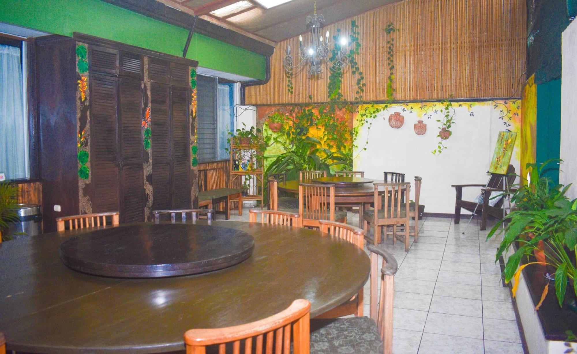 Turrialba Bed & Breakfast Bagian luar foto
