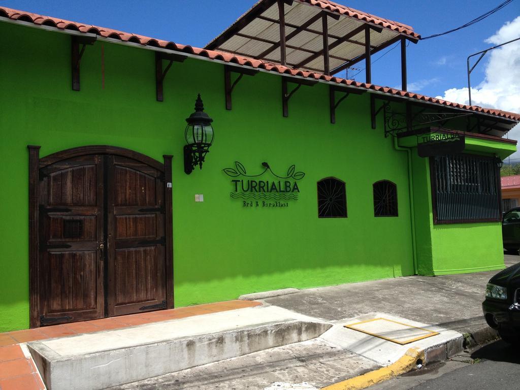 Turrialba Bed & Breakfast Bagian luar foto