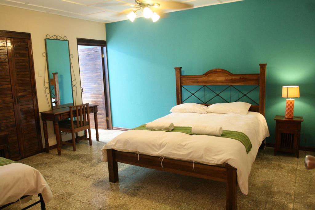 Turrialba Bed & Breakfast Ruang foto