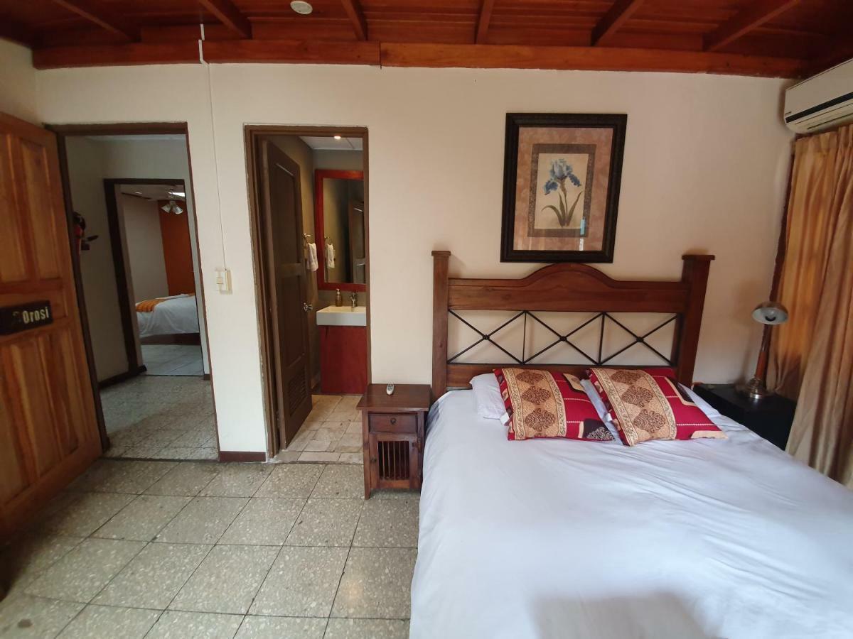 Turrialba Bed & Breakfast Bagian luar foto