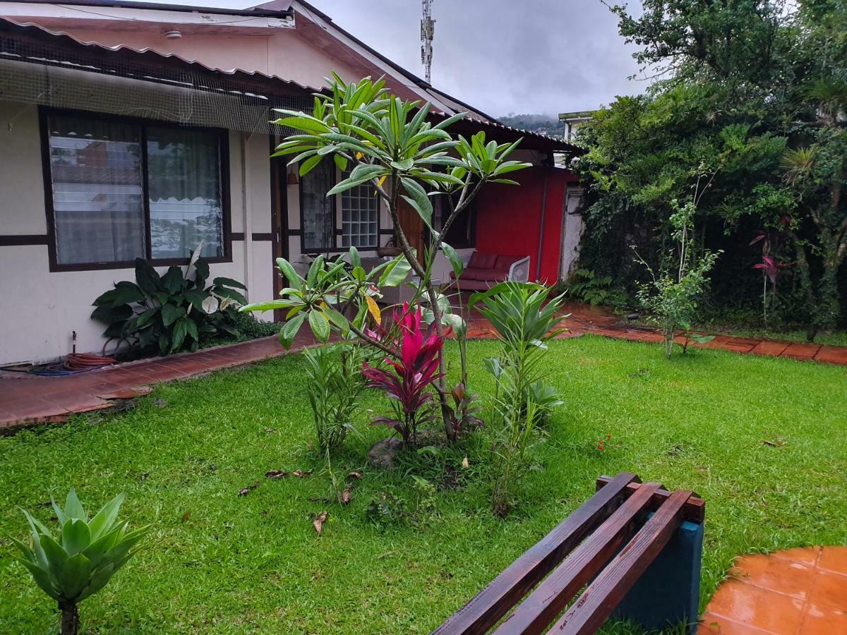 Turrialba Bed & Breakfast Bagian luar foto