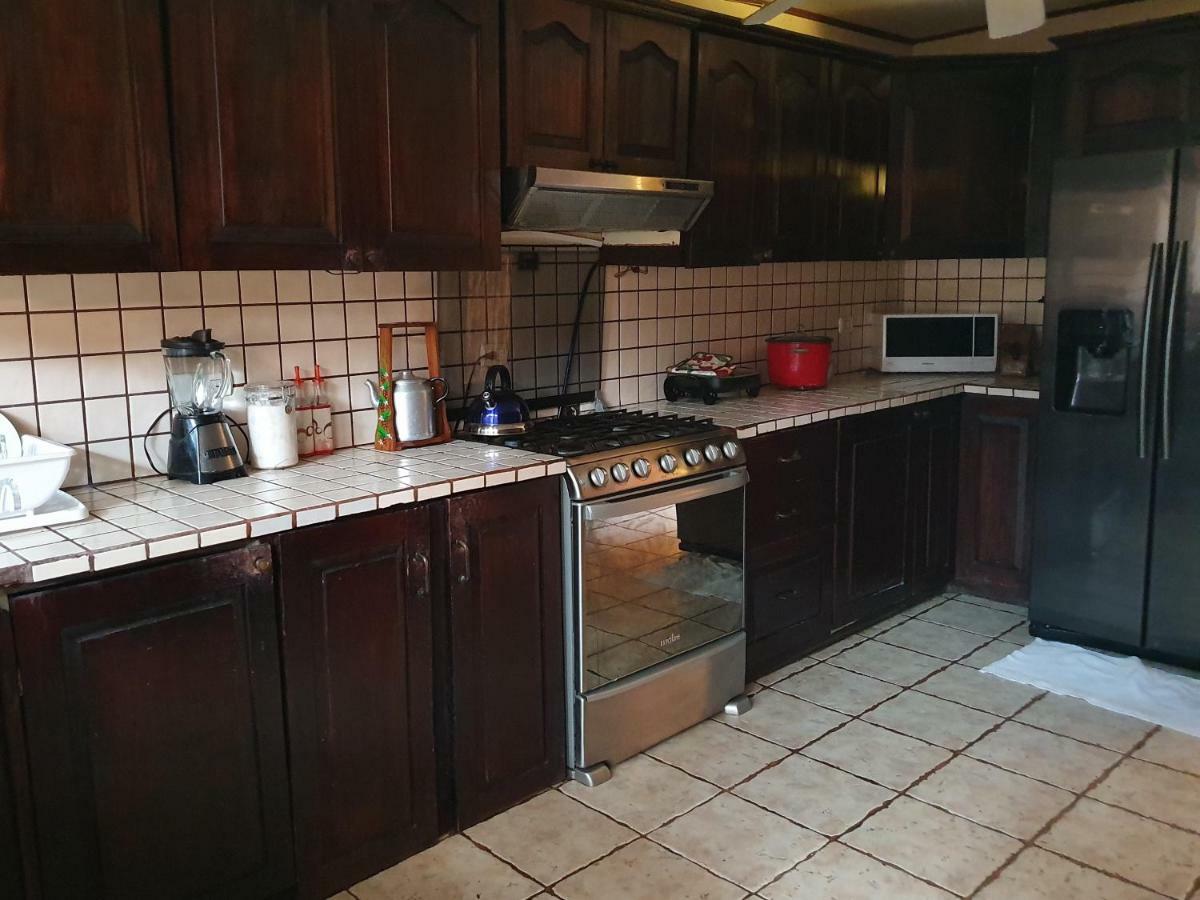 Turrialba Bed & Breakfast Bagian luar foto